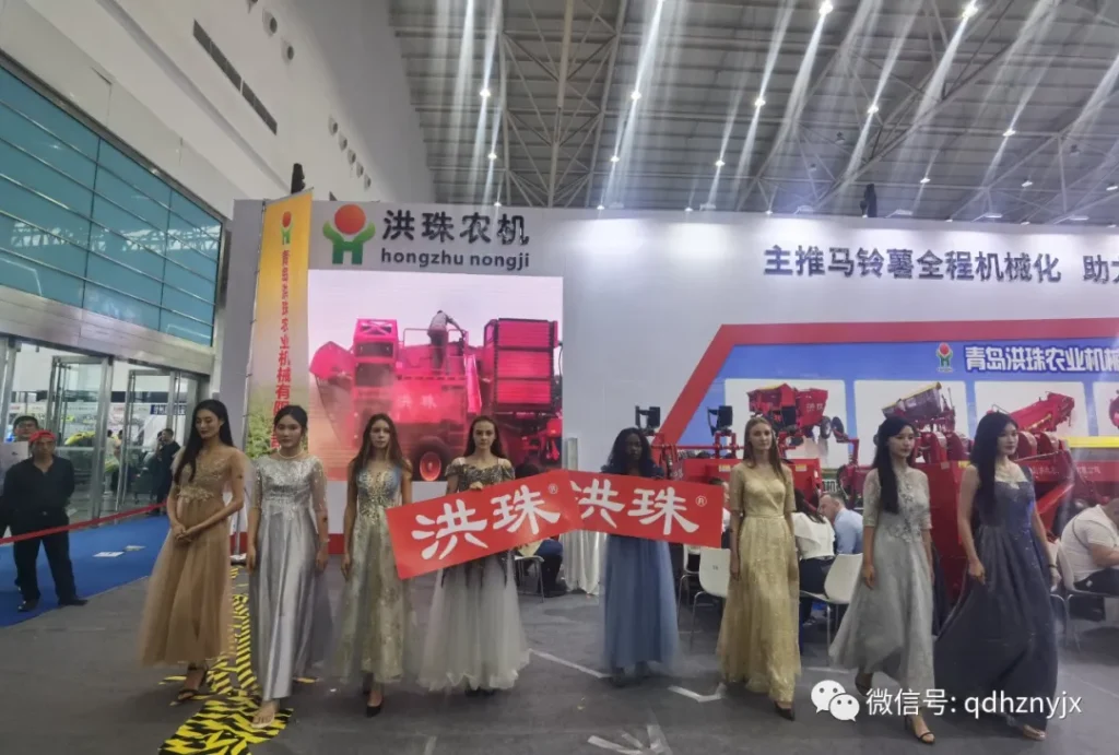 青岛洪珠亮相中国国际农机展，国内外客户纷纷前来洽谈合作