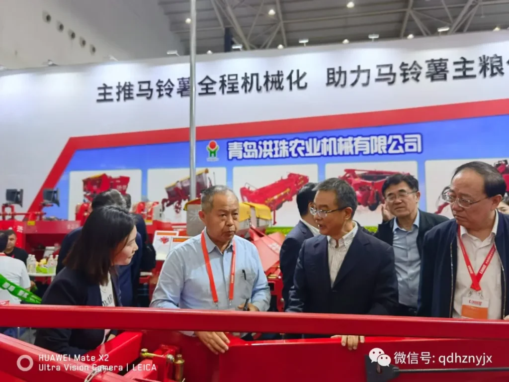 青岛洪珠亮相中国国际农机展，国内外客户纷纷前来洽谈合作