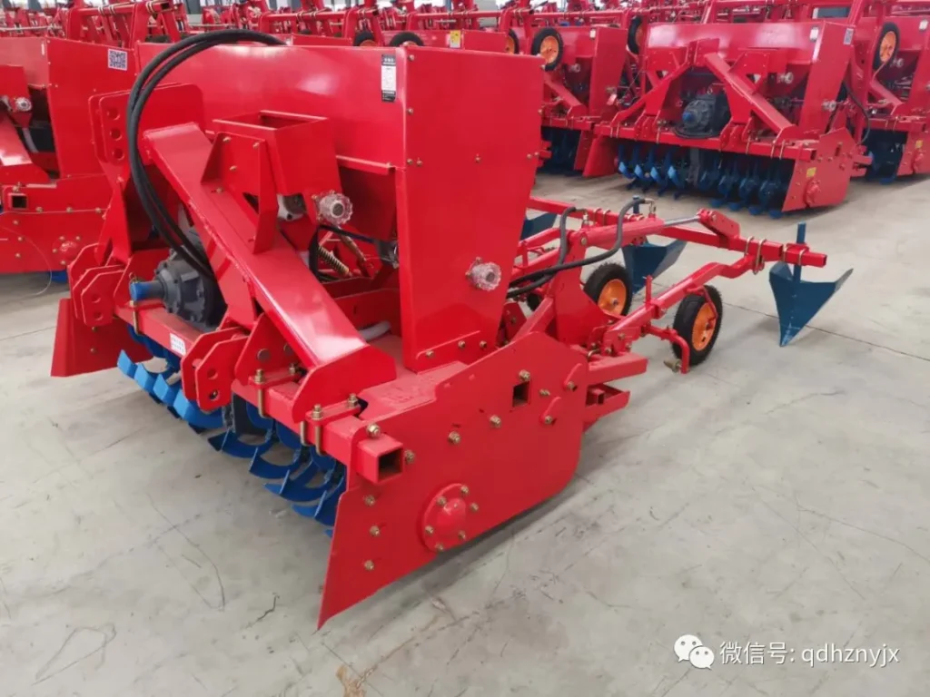 2CM-2/1H型双垄单行红薯起垄机